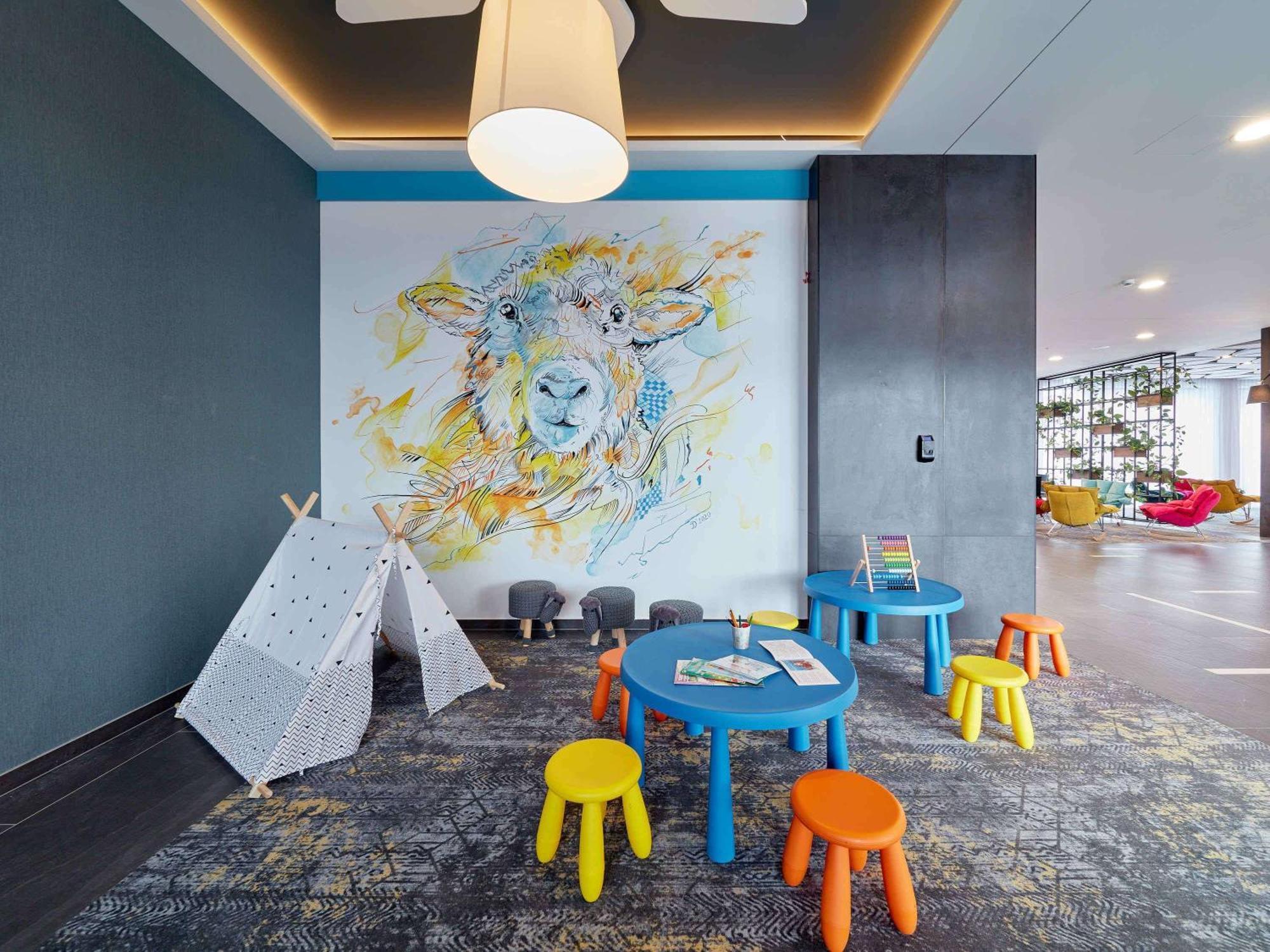 Ibis Styles Nowy Targ Hotell Eksteriør bilde
