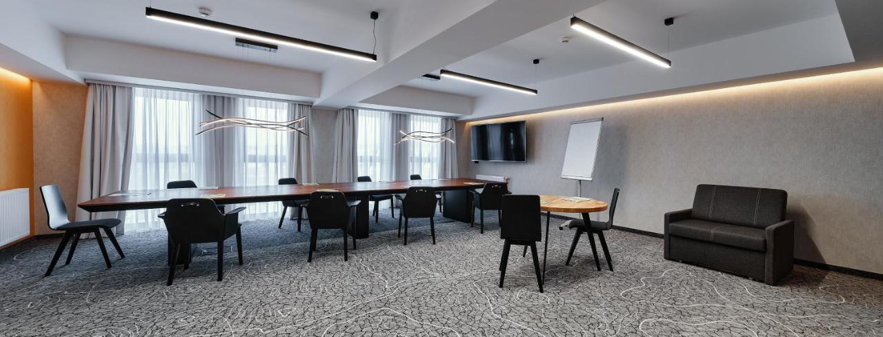 Ibis Styles Nowy Targ Hotell Eksteriør bilde