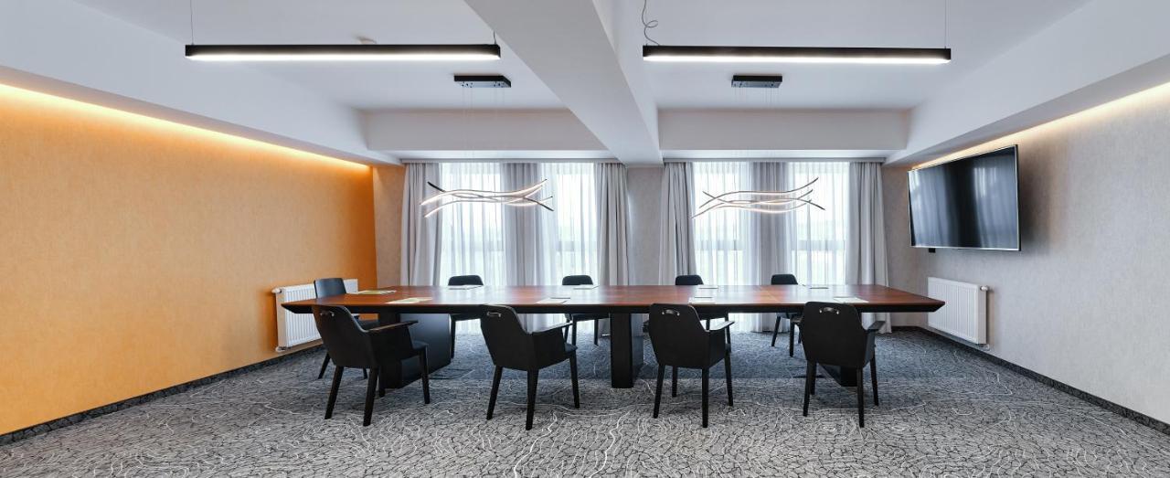 Ibis Styles Nowy Targ Hotell Eksteriør bilde