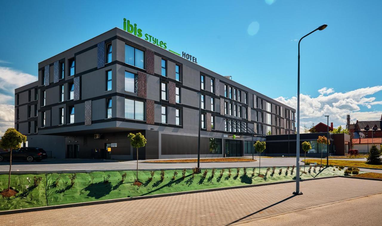 Ibis Styles Nowy Targ Hotell Eksteriør bilde